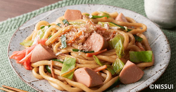 おさかなのソーセージの焼きうどん レシピ ニッスイ